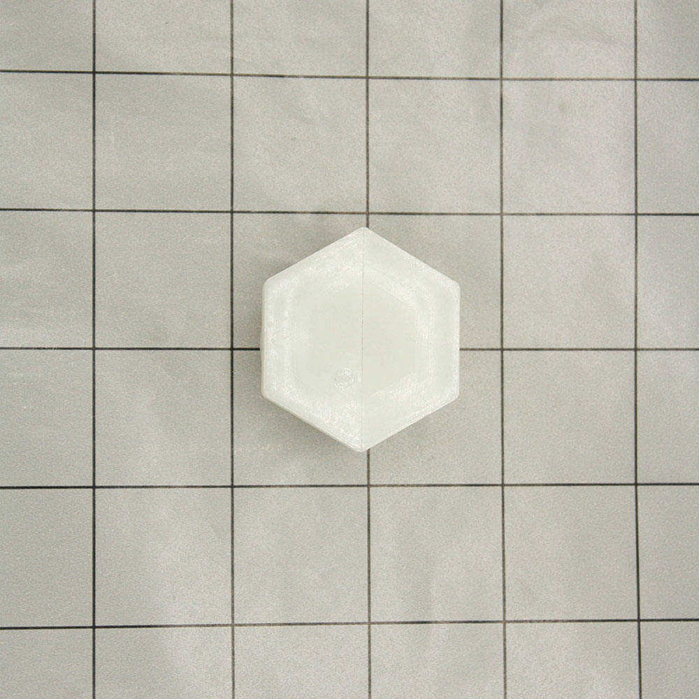 NYLON 1" THREADED PLUG - W04