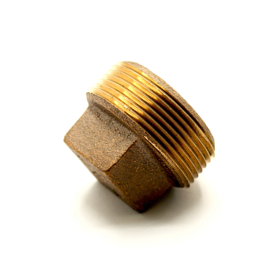 3/4 BRASS PLUG [PACKAGED] - W03