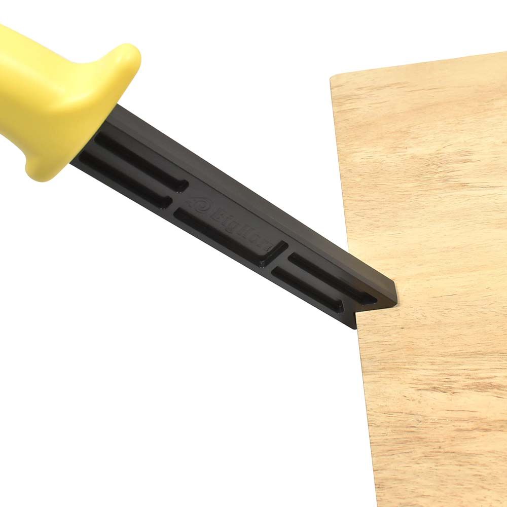 Safety Push Stick with Magnet (Yellow Handle with Black Stick)