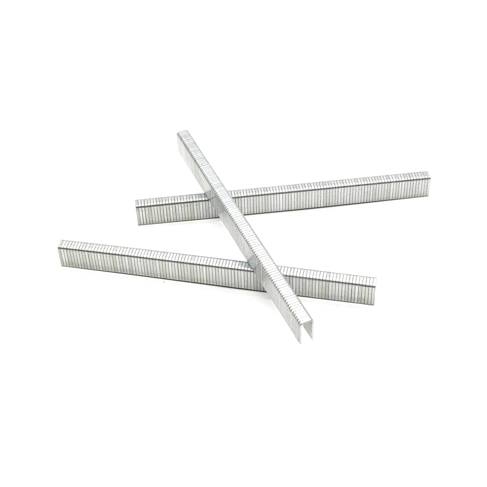 20 Gauge 5/8" Length, 3/16" Crown, Chisel Point Staples - 5,000 / pack - Fits Duo-Fast Carpet-Pro