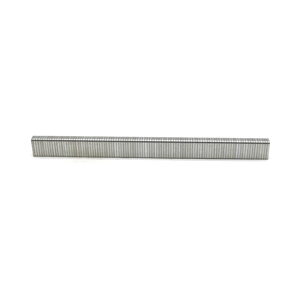 20 Gauge 5/8" Length, 3/16" Crown, Chisel Point Staples - 5,000 / pack - Fits Duo-Fast Carpet-Pro