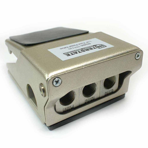 1/4" NPT 2 Position, 3 Port Foot Valve - W02