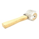 Beekeeping Honey Comb Decapping Roller Dia 2-3/4", Width 2-1/2", OAL 9"  - W02