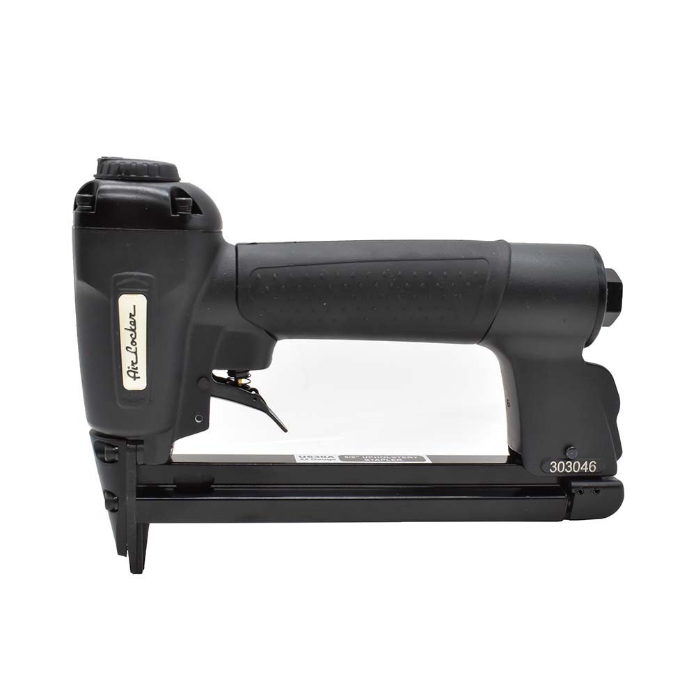 22 Gauge Upholstery Stapler
 - W02