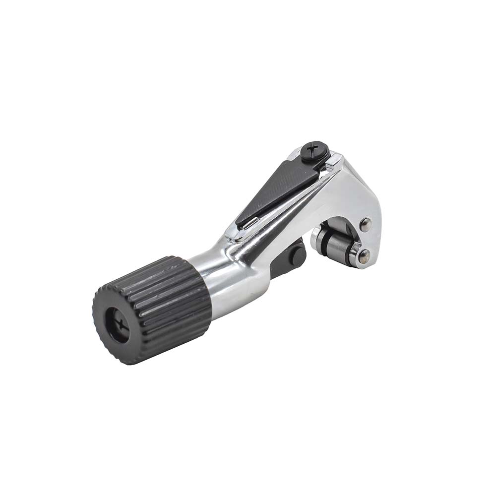 127-T 1/8" to 1-1/8" Swing Tubing Cutter With Extra Cutting Wheel & Reamer - W03