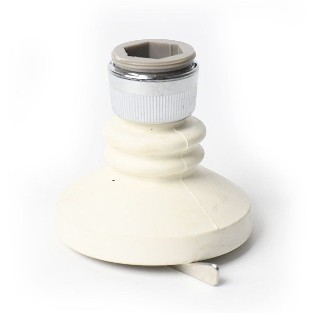 739-T Universal Fit Rubber Thread-On Aerator Spray - W03