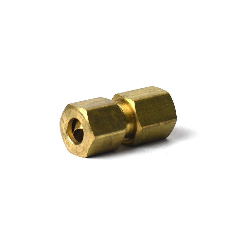 1076-T 66-C 3/8" Comp x 1/4" FIP Lead-Free Brass  Adapter - W04