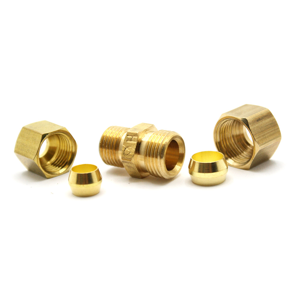 1348-T 62R 5/16" x 1/4" Lead-Free Brass Compression Coupling - W04